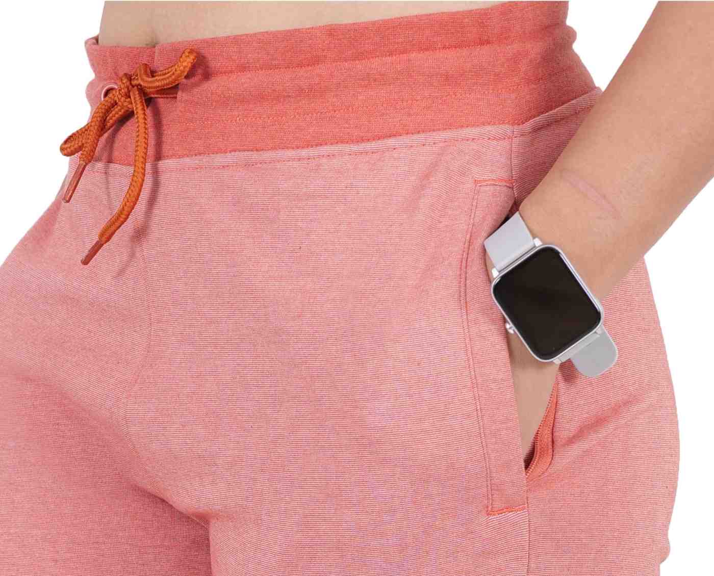 women jogger with zipper pocket