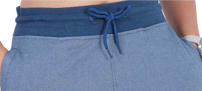 women jogger with zipper pocket